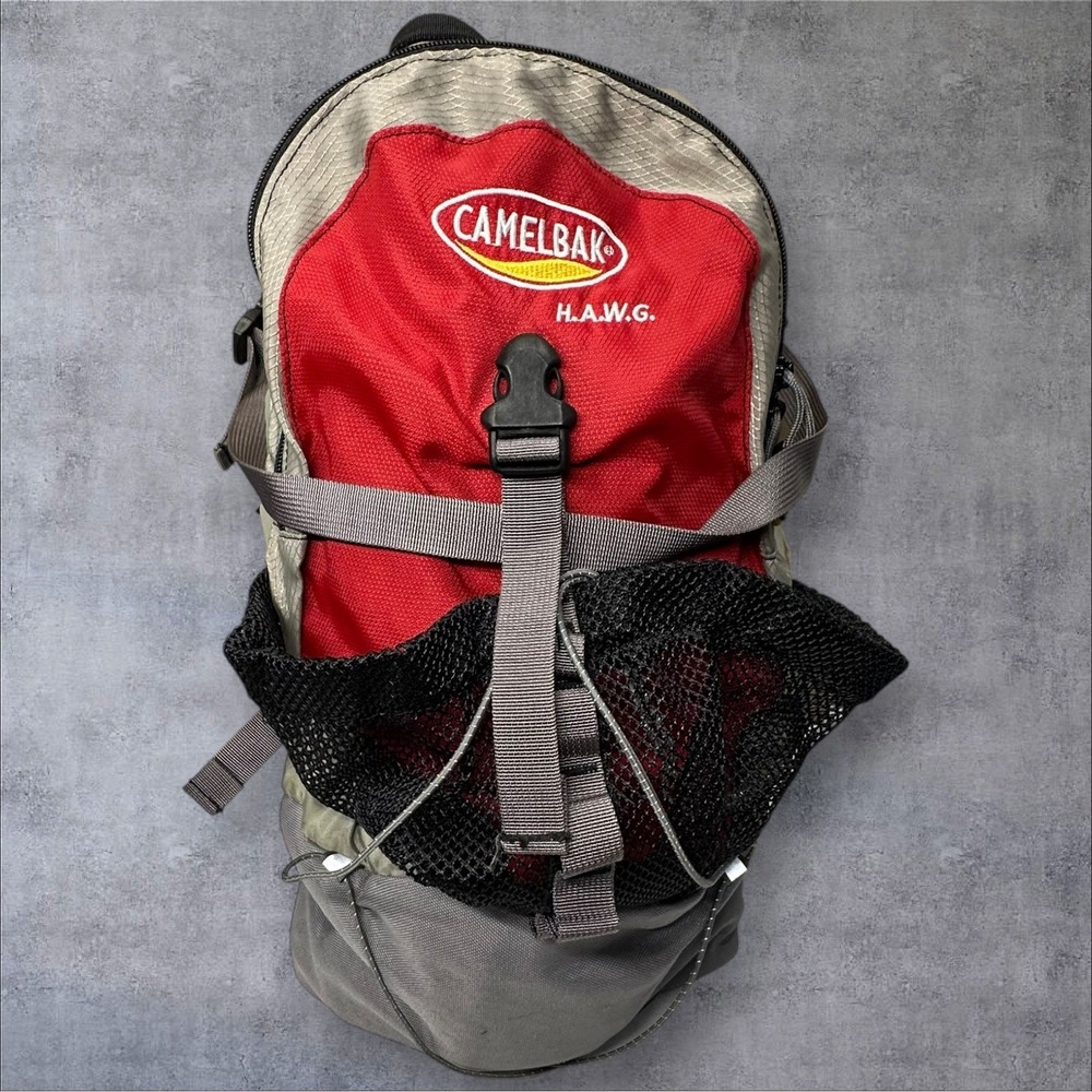 Camelbak‎ H.A.W.G Hawg Backpack Hydration Pack Omega Reservoir Gray/Red